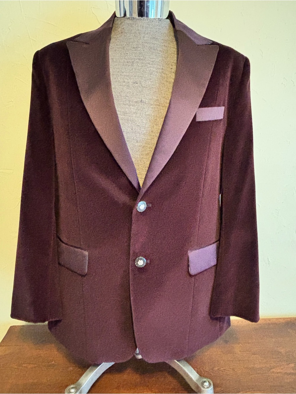 Robert Graham Men's Plum Velvet Tuxedo Jacket with Satin Trim